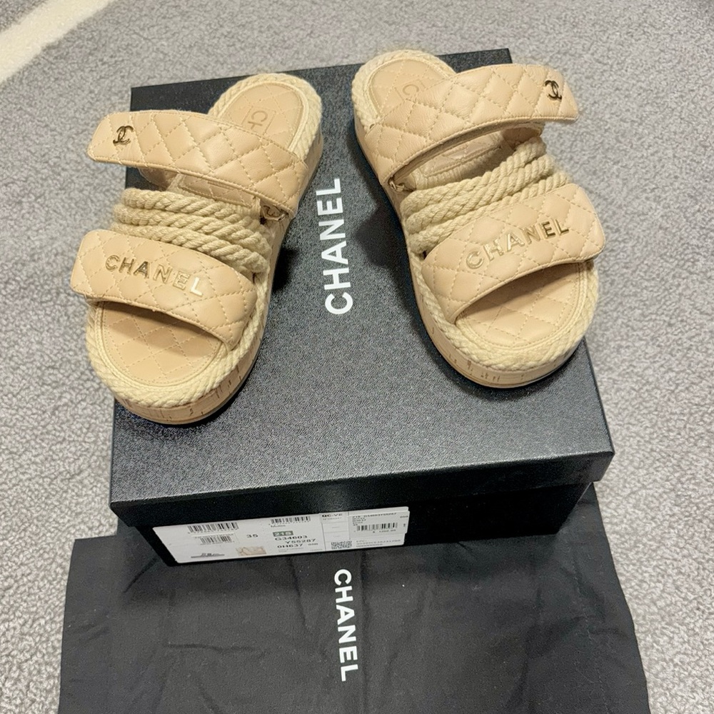 ***Chanel Dad braid cord CC quilted slide strap sandals in beige, size 35